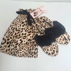 NWT Victoria's Secret Satin Faux Fur Slipper Leporad Animal Print Small 5/6